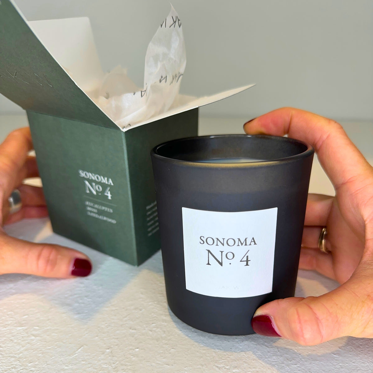 Sonoma No.4 Scented Candle JAK W   