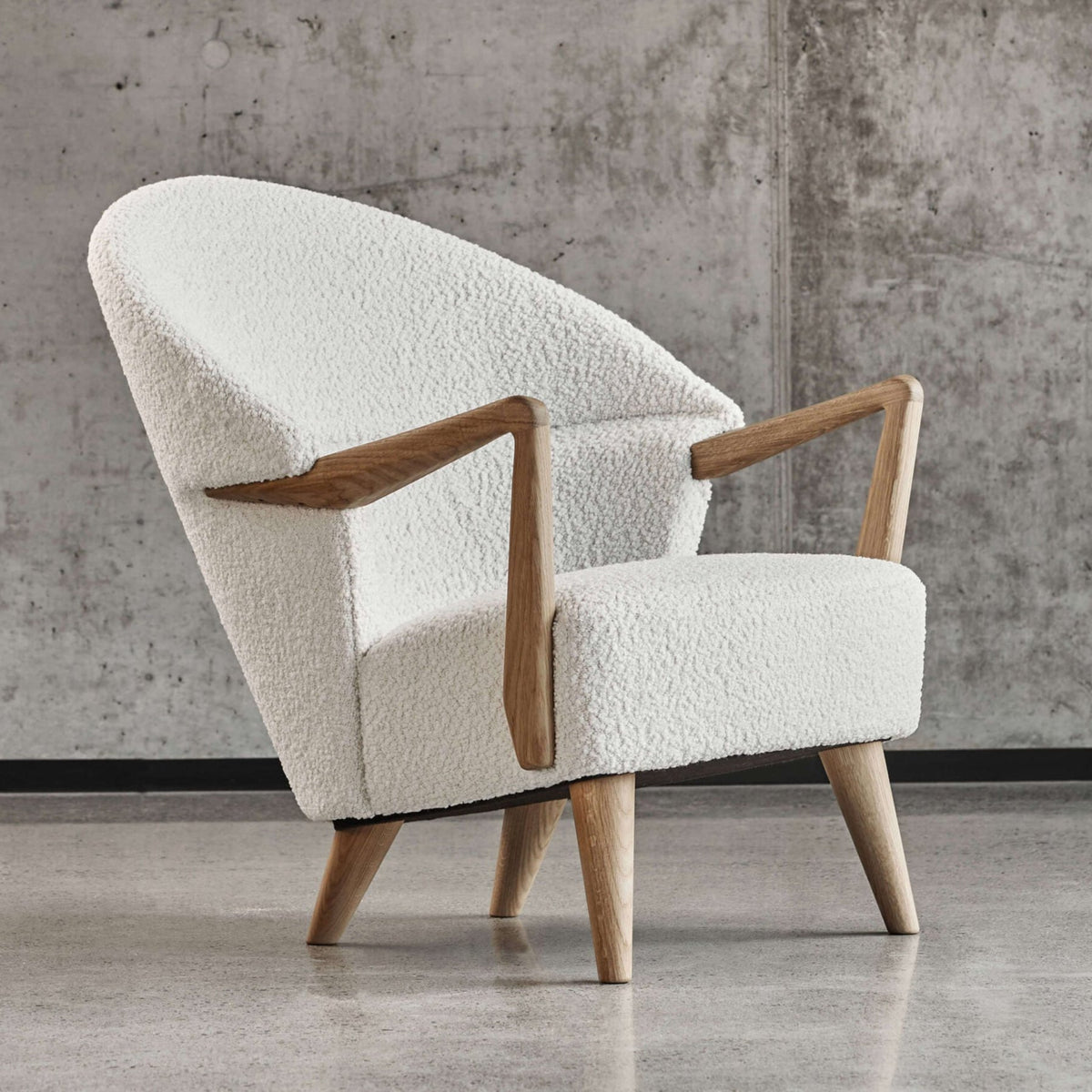 Unfluffy Lounge Chair Eikund White Oiled Oak White - Textile Group III - Elle 