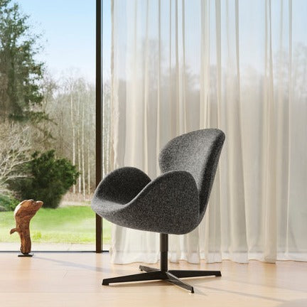 Swan™ Lounge Chair Lounge Chair FRITZ HANSEN Christianshavn Silver Grey Return