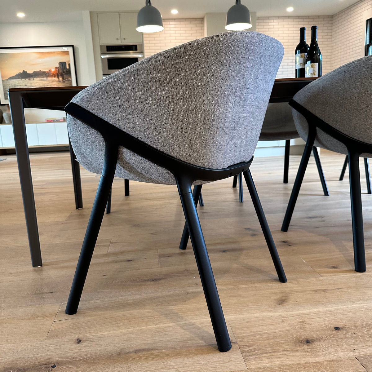 Kobi Chair Demo Alias Kvadrat Foss 0132 Black RAL 9010 