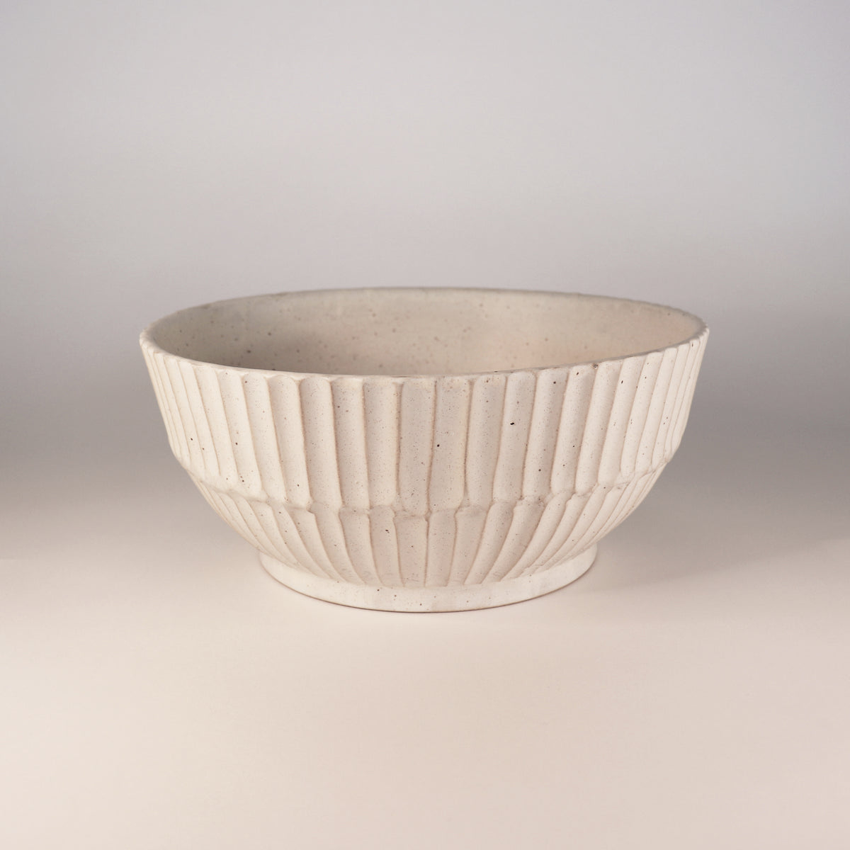 Large Carved Bowl Serving Richard Lau   