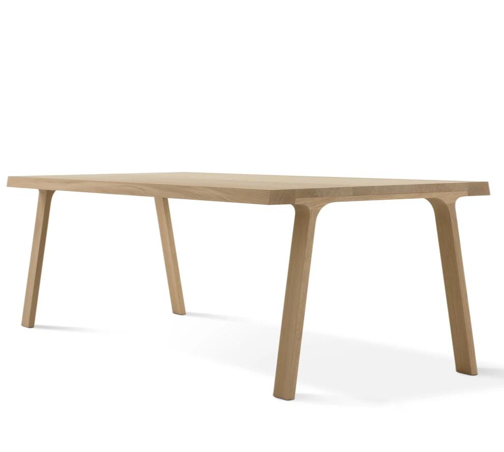 Doble Table Demo Montis 12 Seater: 138" W x 35.4" D x 29" H Solid Oak 