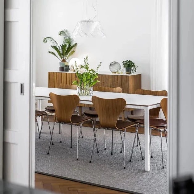 Series 7™ Chair Dining Chair FRITZ HANSEN   