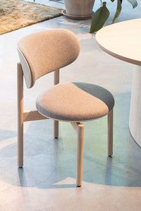 Re-Volve Chair - OAK 29/MLF02 - SAMPLE Demo Arco   