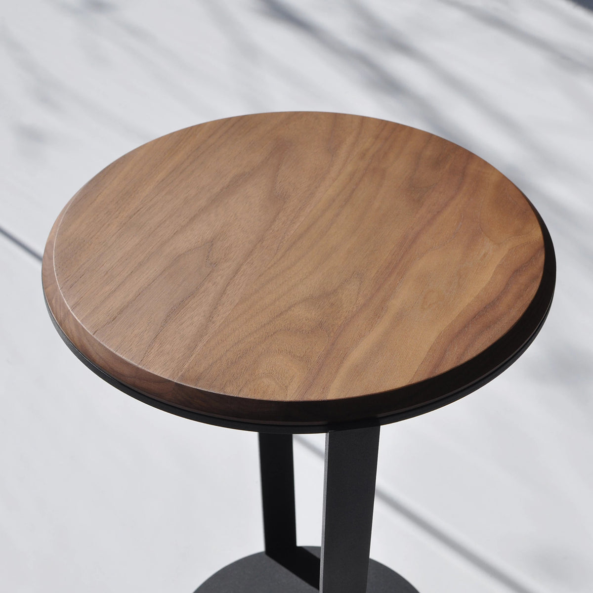 Around Table Side Table Bensen   