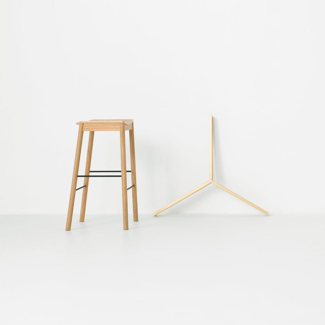 Tangerine Stool Stool Resident   