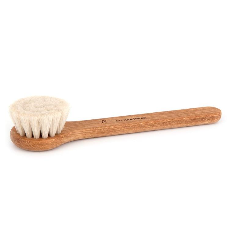 Oak and Goat Hair Face Dry Brush Bath & Body Iris Hantverk   